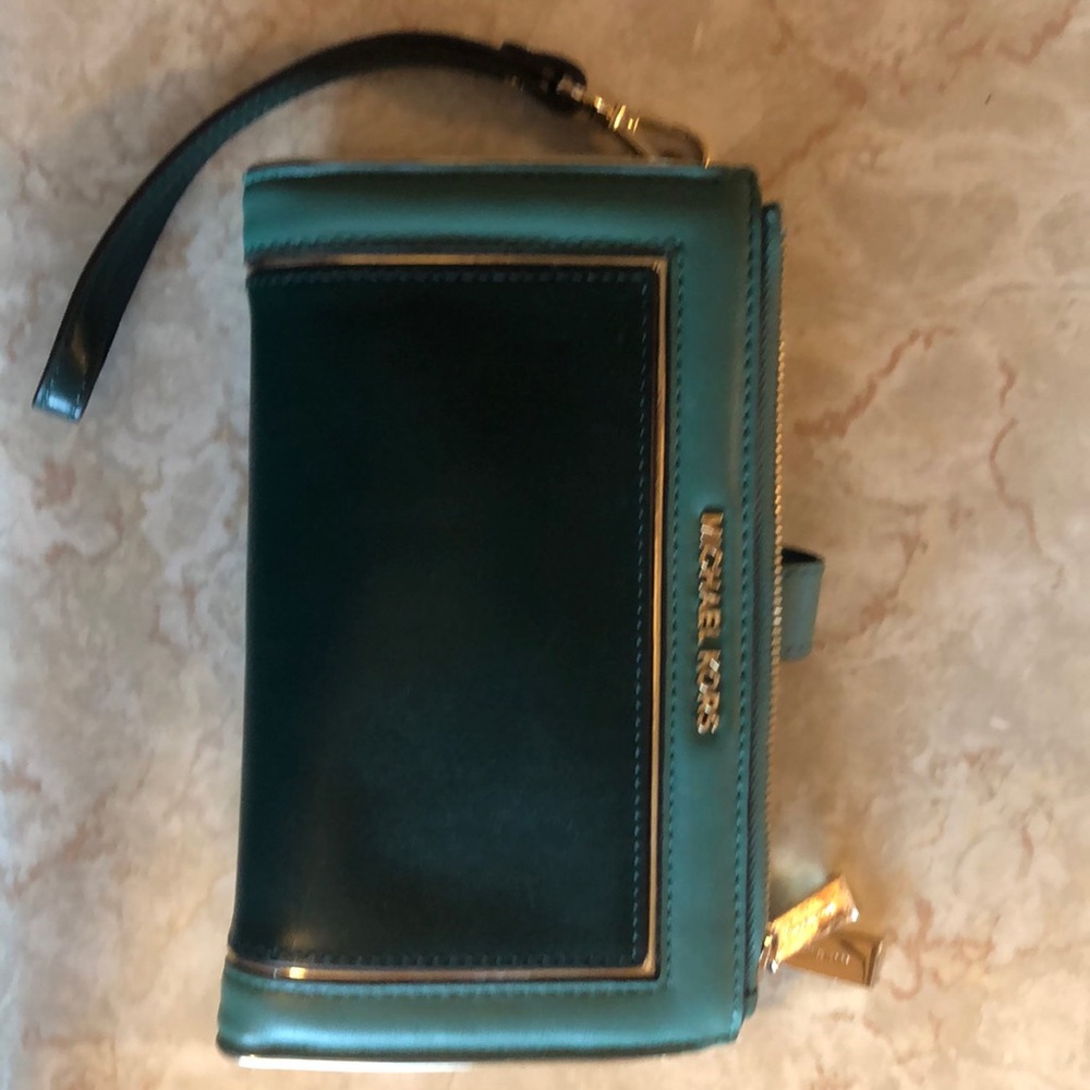Michael Kors wallet